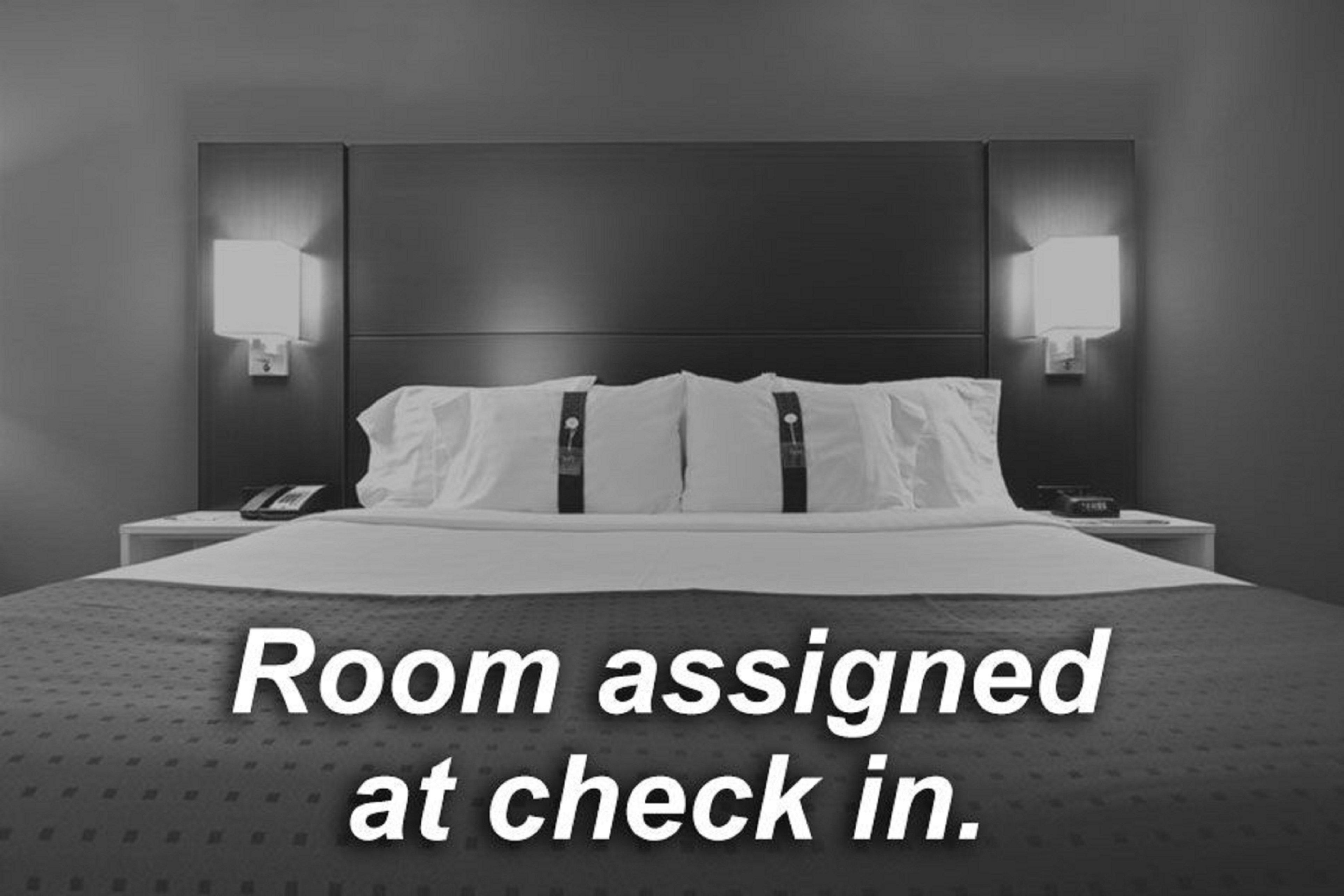 Holiday Inn Express & Suites Tilton By Ihg Luaran gambar