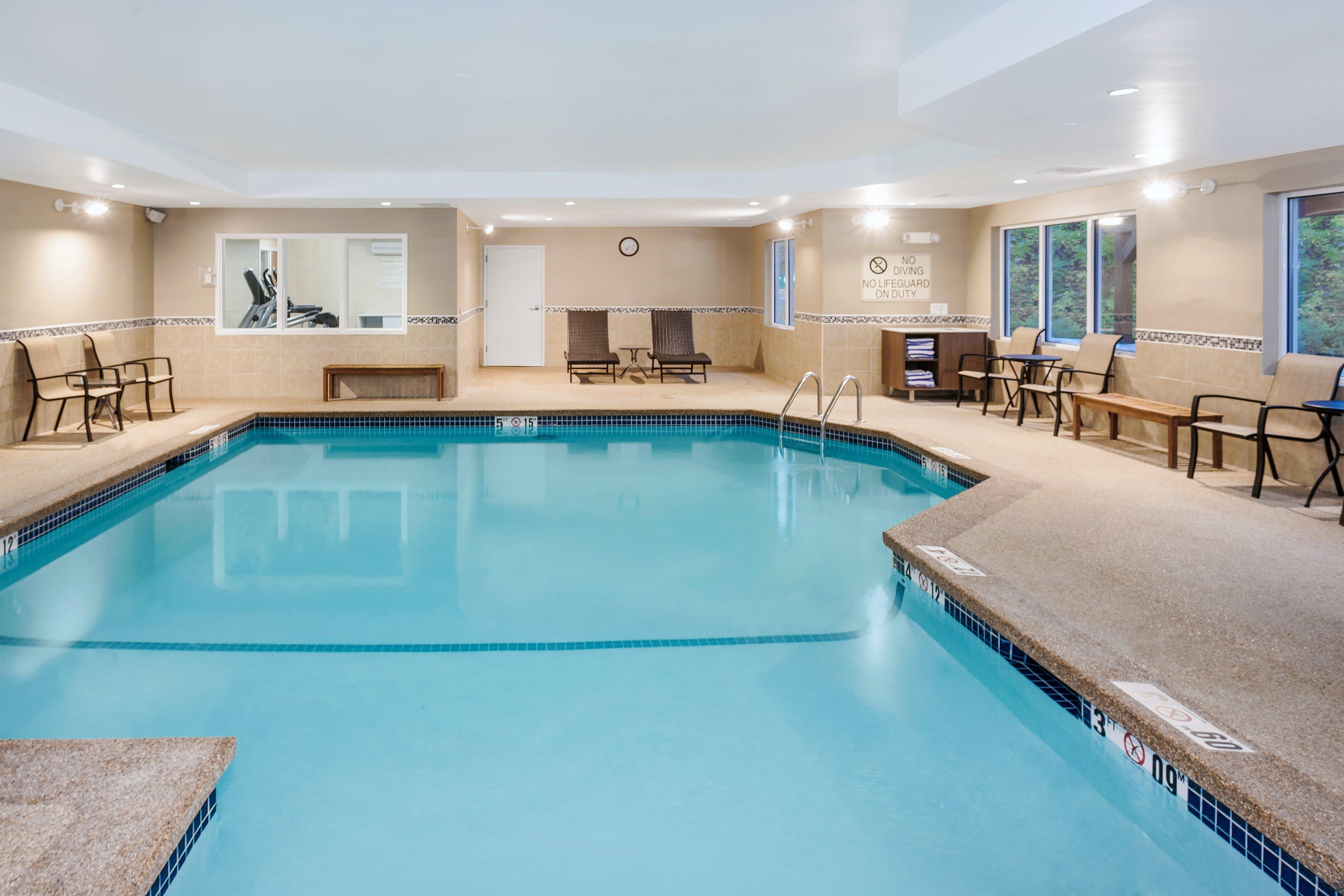 Holiday Inn Express & Suites Tilton By Ihg Luaran gambar