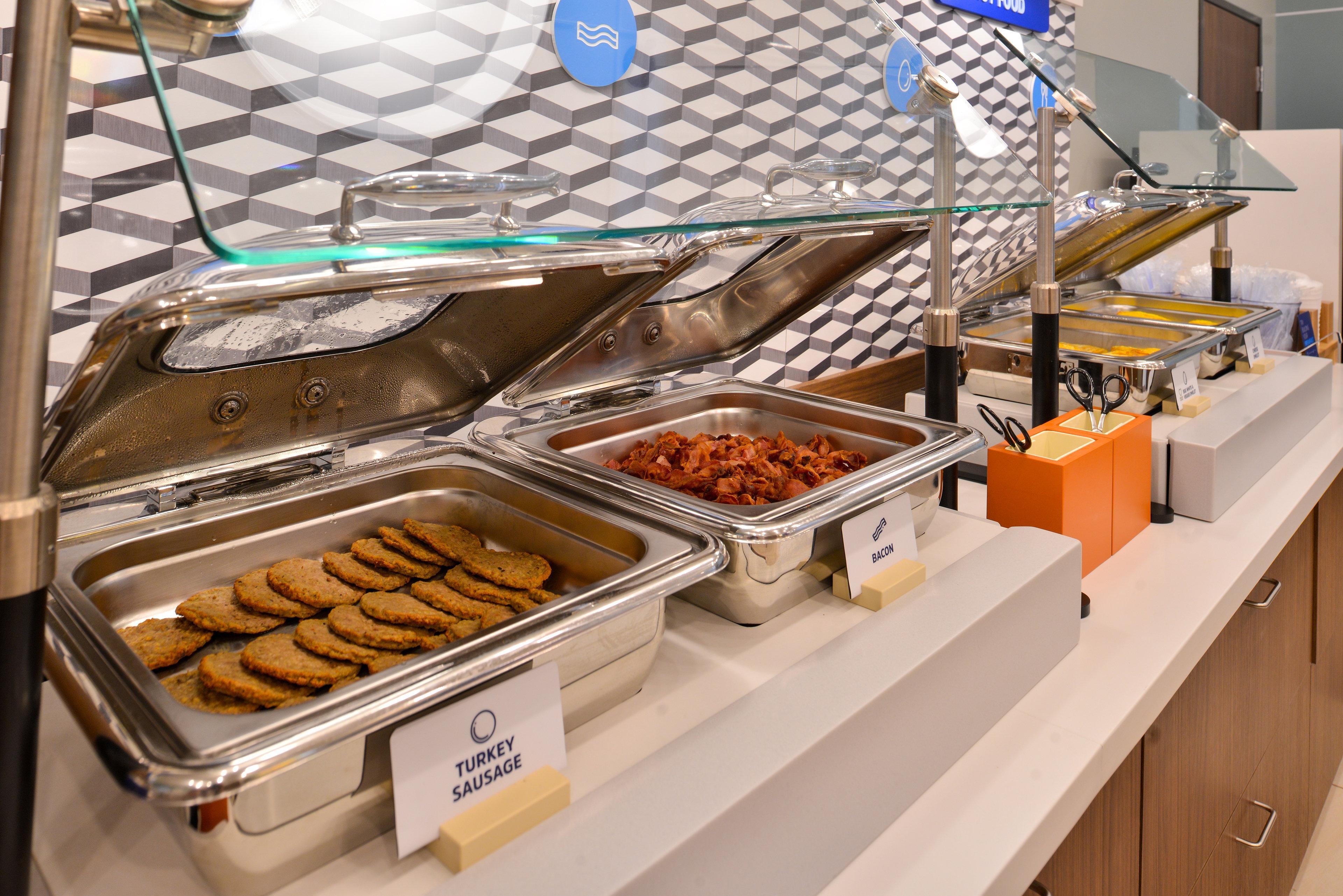 Holiday Inn Express & Suites Tilton By Ihg Luaran gambar