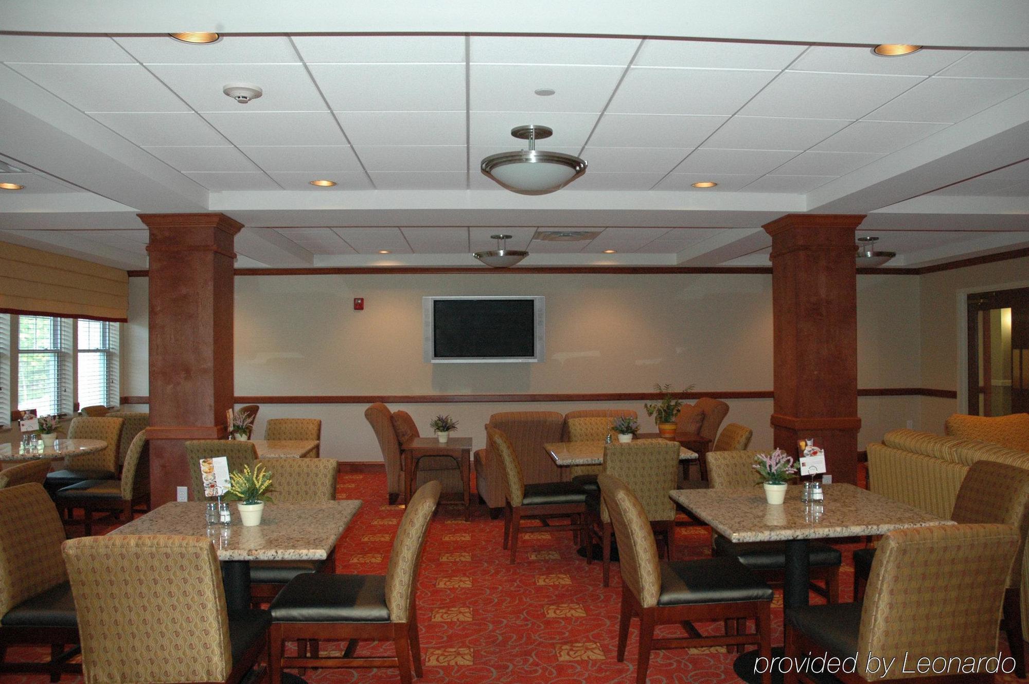 Holiday Inn Express & Suites Tilton By Ihg Restoran gambar