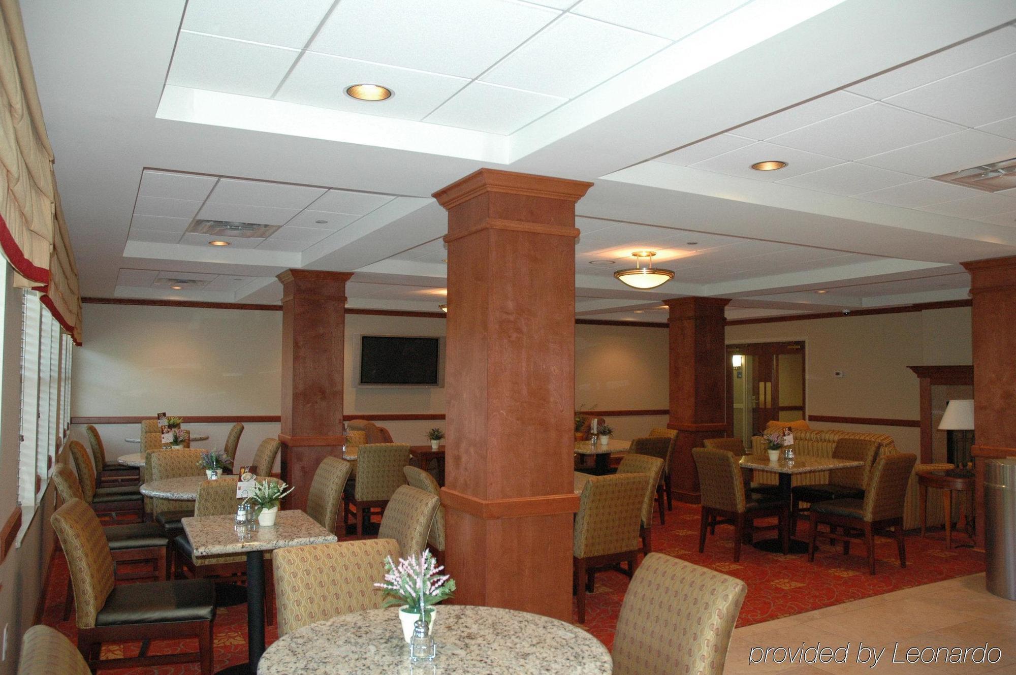 Holiday Inn Express & Suites Tilton By Ihg Restoran gambar