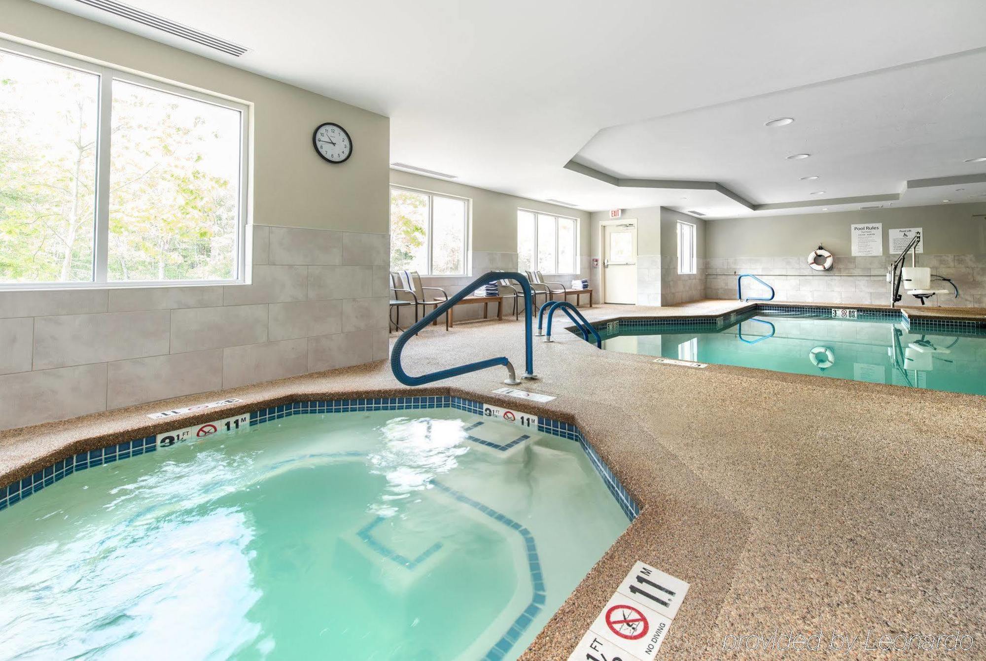 Holiday Inn Express & Suites Tilton By Ihg Luaran gambar